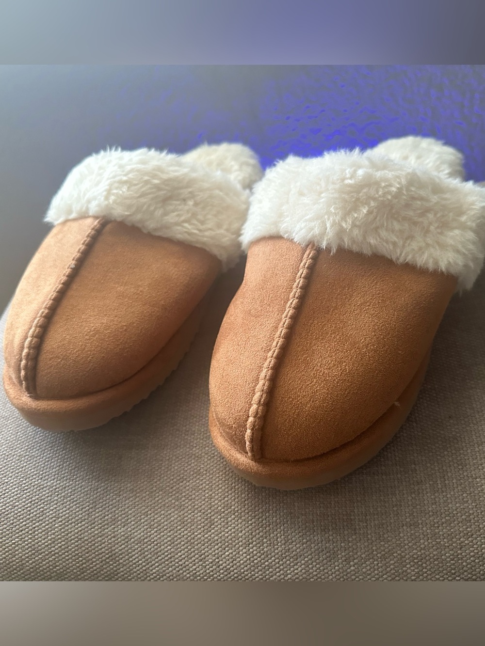 Kids Cozy Faux-Suede Slippers with Plush Shearling Trim - Tan